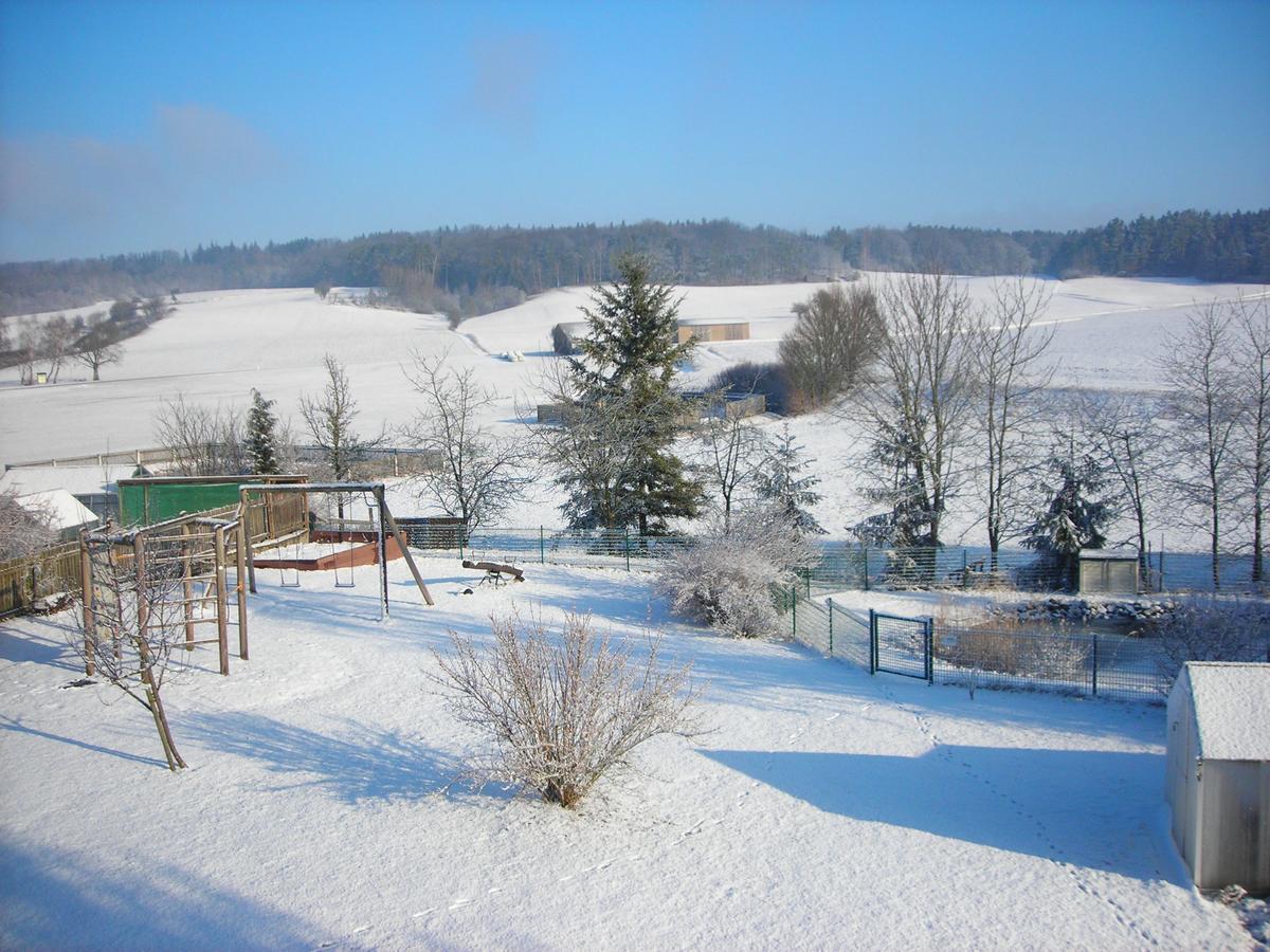 Pension "Der Sulzbachhof" Lehrberg Esterno foto